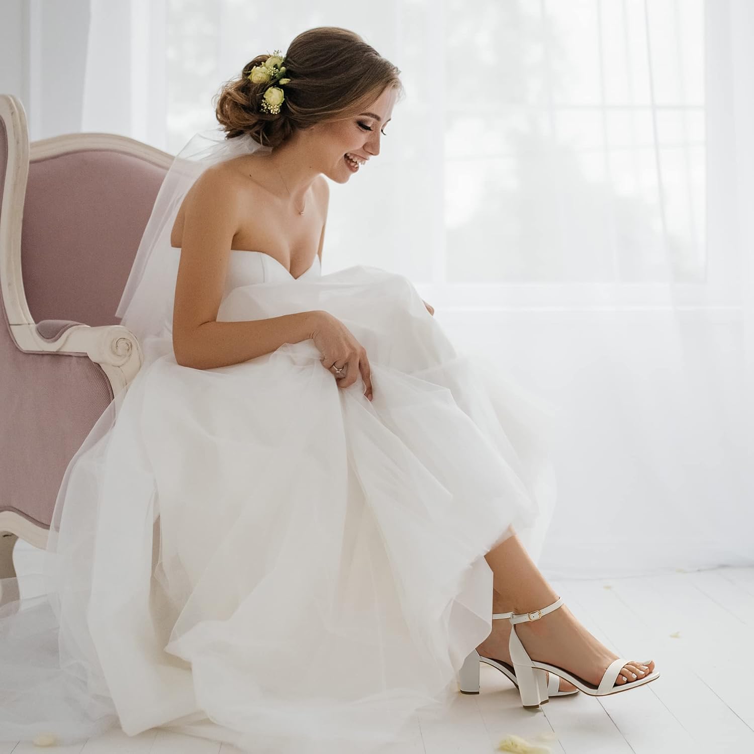 Elegance & Ease Chunk Heel Sandals™